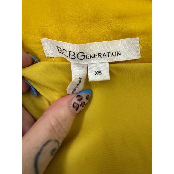 BCB GENERATION ONE SHOULDER DRESS POCKETS YELLOW WOMENS SIZE XS - Picture 5 of 5